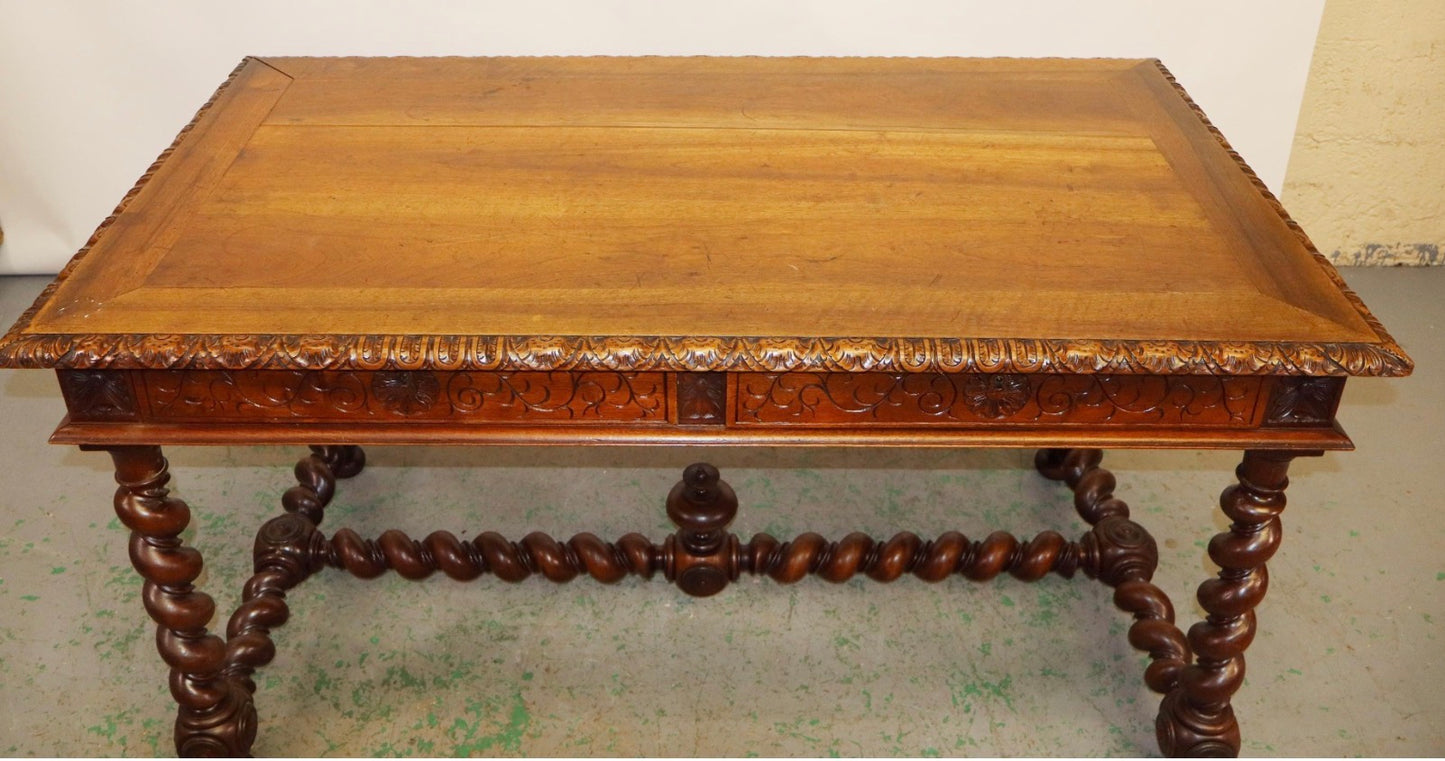 French XIII Bureau Plat (desk)