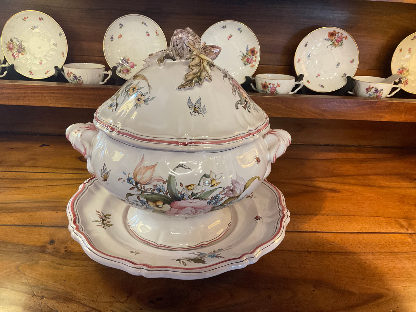 L’Allier Moustiers Tureen