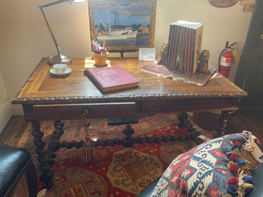 French XIII Bureau Plat (desk)