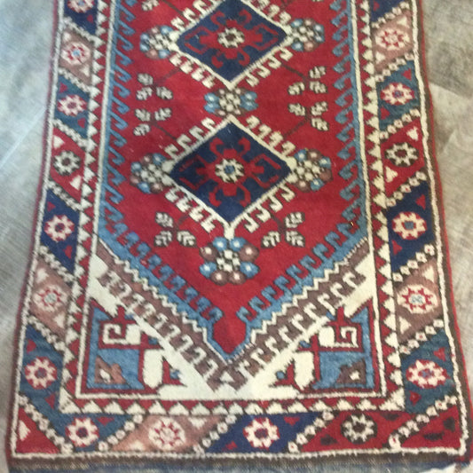 Karajeh Persian Runner